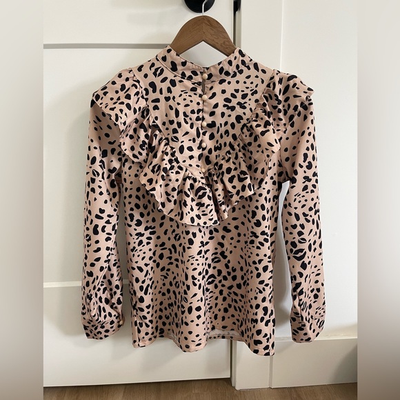 *NEW* RUFFLE LEOPARD BLOUSE - Picture 1 of 2